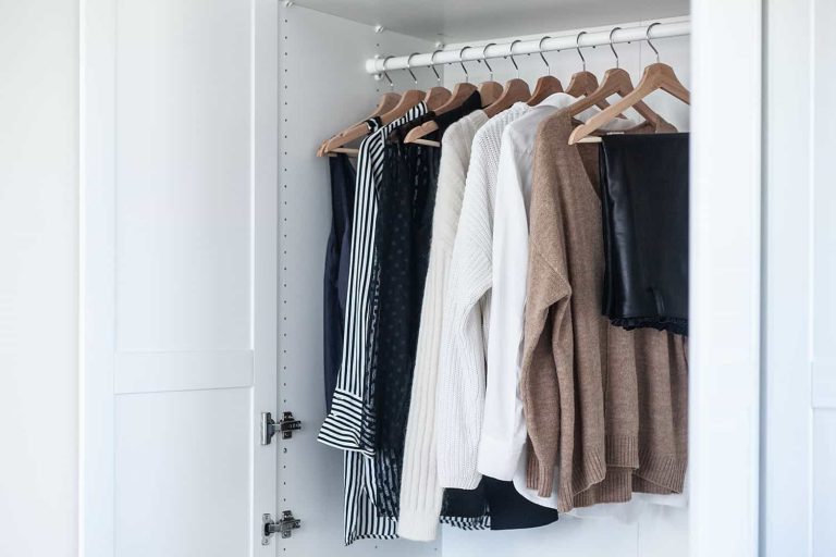 9 tips for creating a timeless and sustainable capsule wardrobe